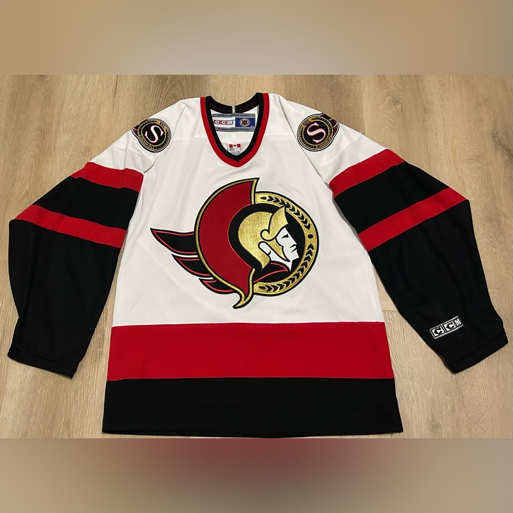 Vintage CCM Ottawa senators hockey jersey